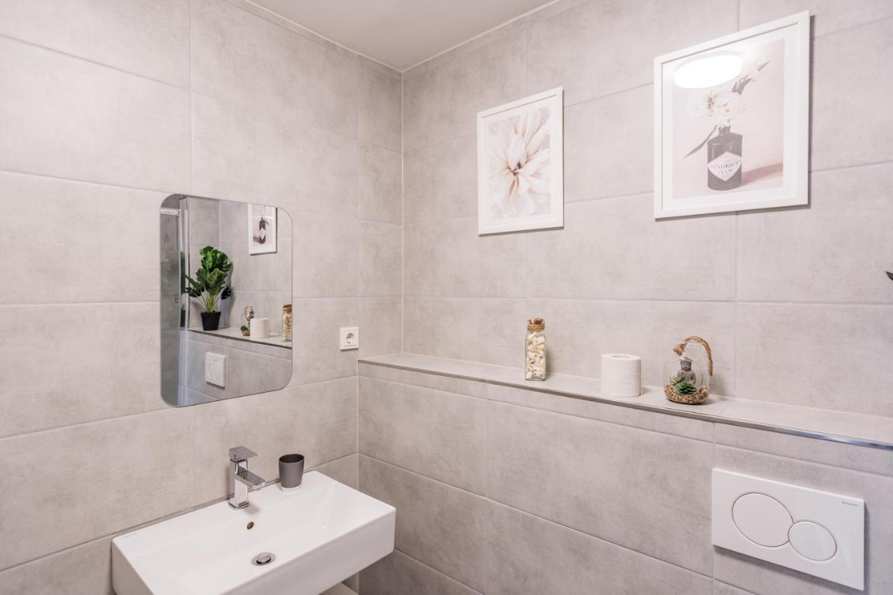Апартаменты Apartments Cologne